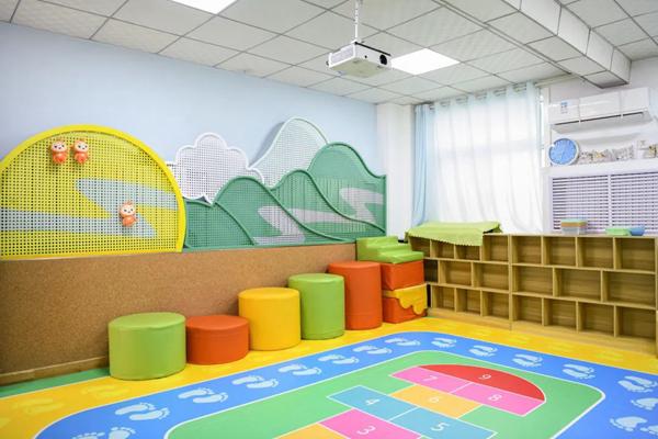 西塞山区将新增220个幼儿托位